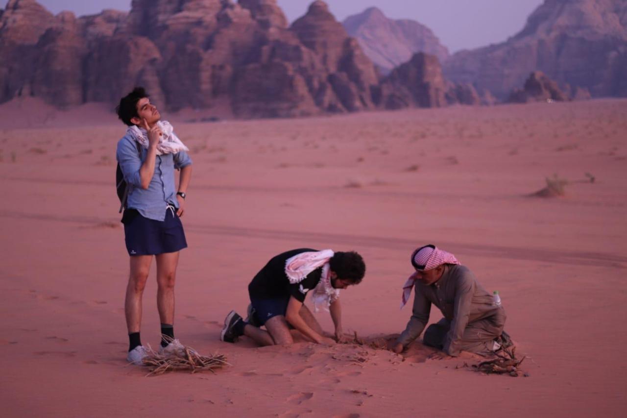 Wadi Rum-Bedouin Tents And Jeep Tours エクステリア 写真
