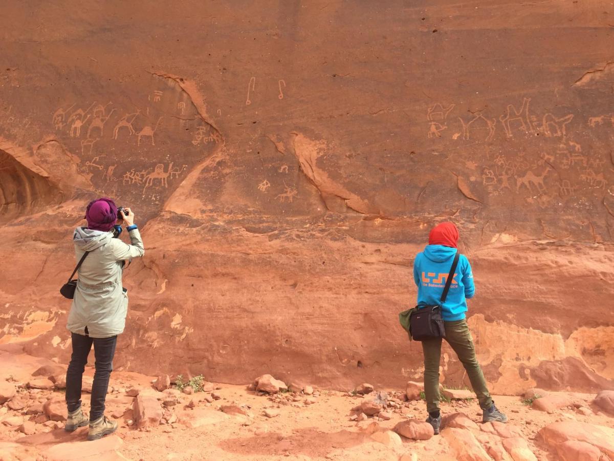 Wadi Rum-Bedouin Tents And Jeep Tours エクステリア 写真