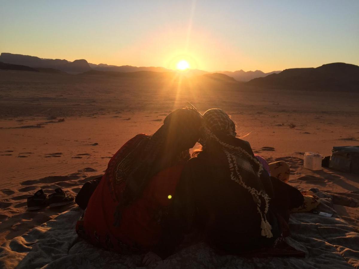 Wadi Rum-Bedouin Tents And Jeep Tours エクステリア 写真