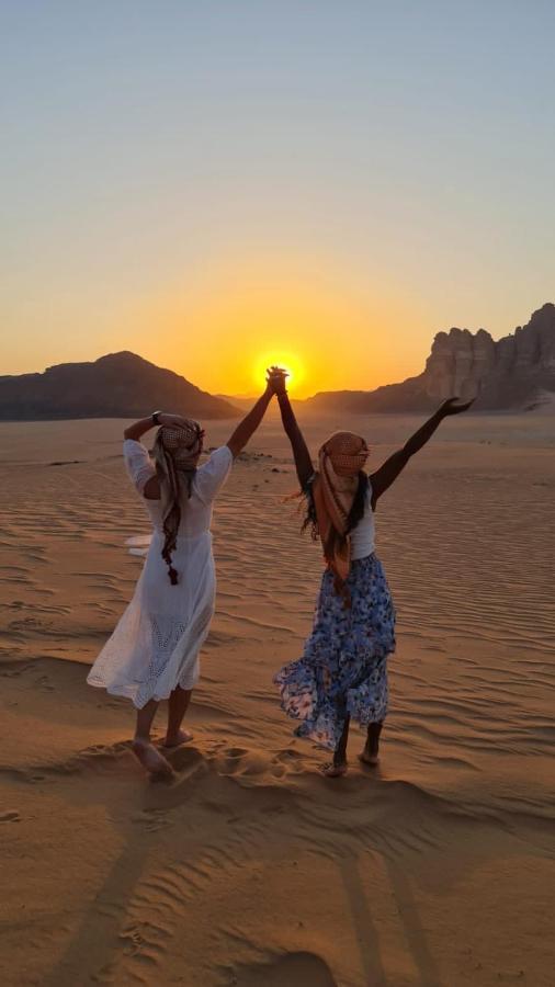 Wadi Rum-Bedouin Tents And Jeep Tours エクステリア 写真