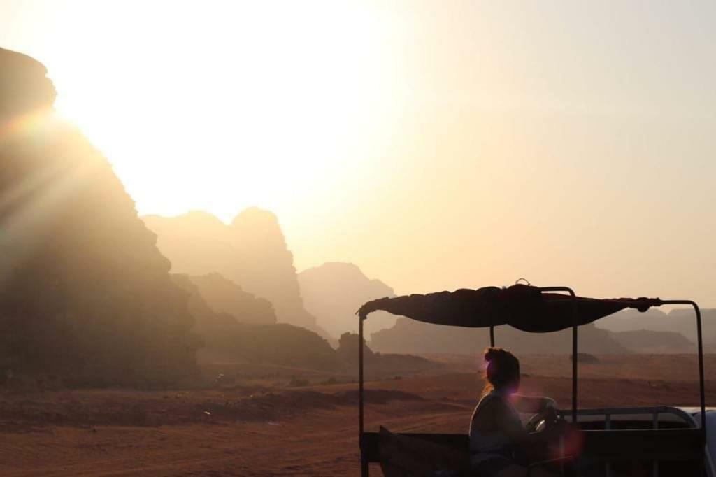 Wadi Rum-Bedouin Tents And Jeep Tours エクステリア 写真